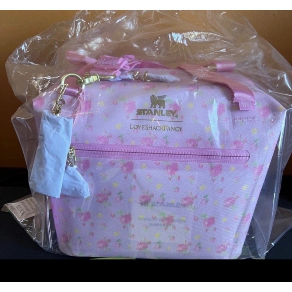 Stanley LoveShackFancy All Day Juliette Floral Cooler Bag Pink New Limited Ed